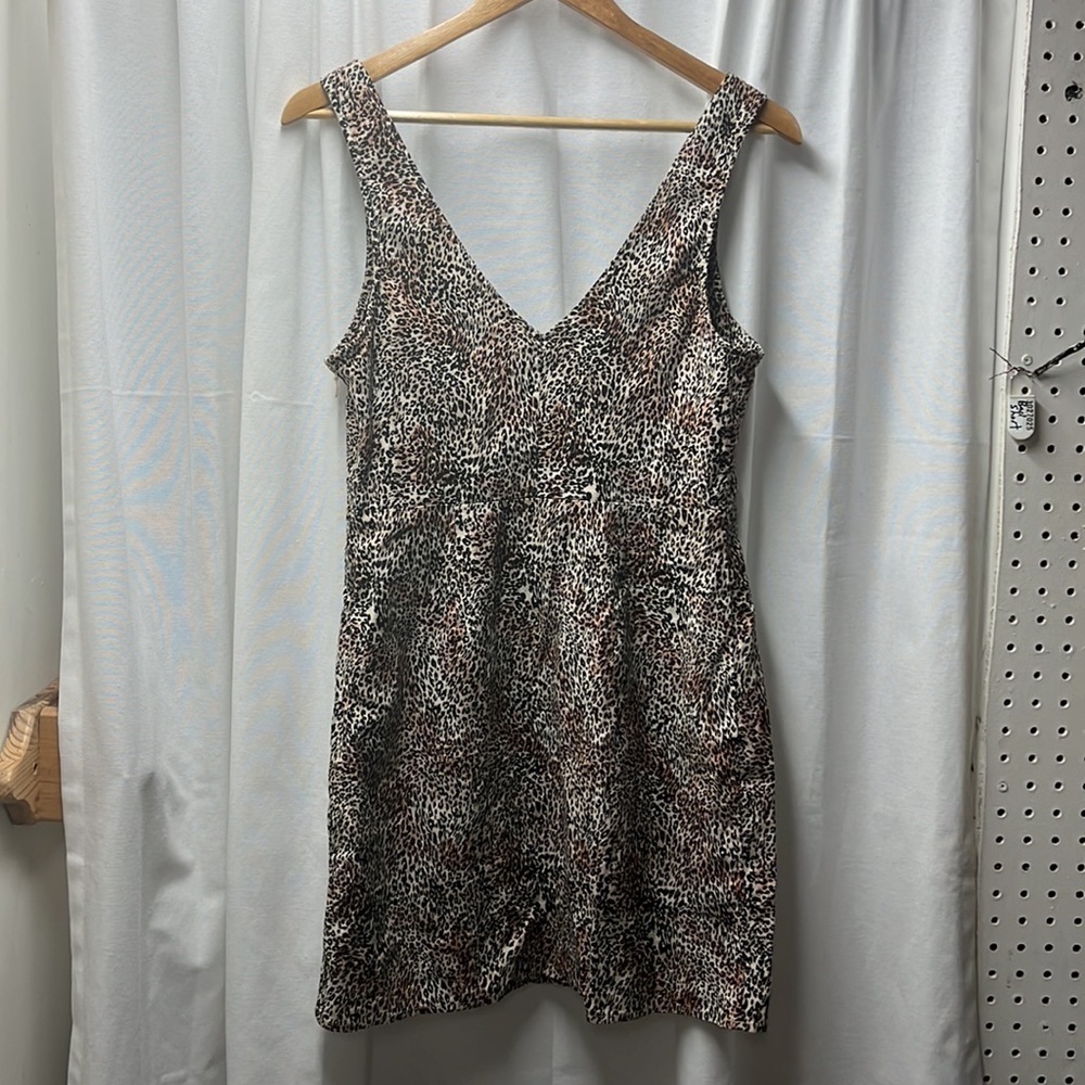 Urban Outfitters Front Cutout Side Zip Cheetah Dress-S - Picture 5 of 6